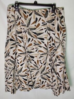 JM Collection Cream and Black Printed Maxi Skirt